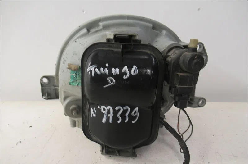 Phare droit Renault TWINGO I (C06_) 1.2 (c066, c068) (1996-2007) 3 portes occasion