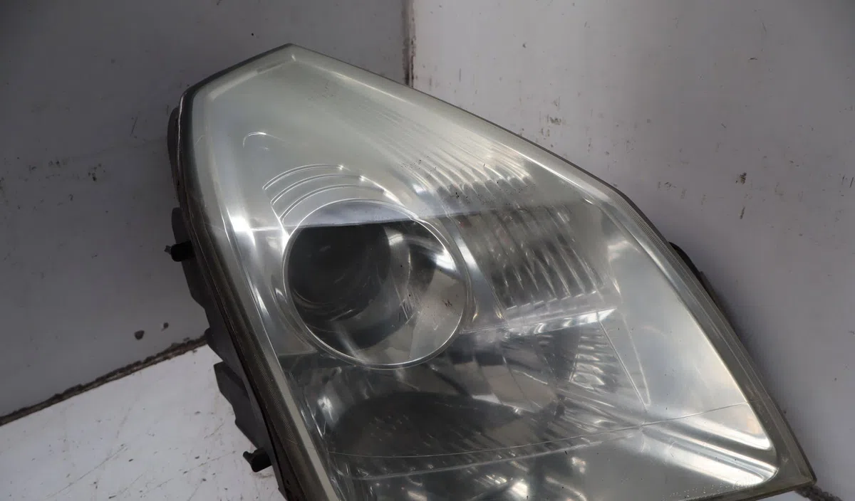 Phare droit Renault VEL SATIS (BJ0_) 2.2 dci (bj0e, bj0f) (2002-2009) 5 portes occasion