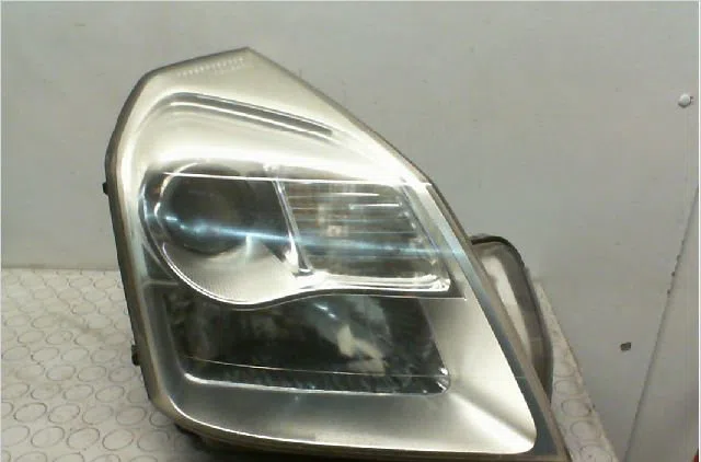 Phare droit Renault VEL SATIS (BJ0_) 2.2 dci (bj0e, bj0f) (2002-2009) 5 portes occasion