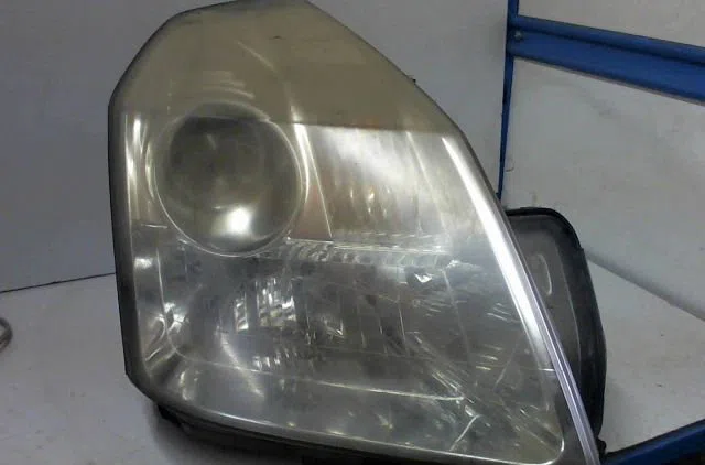 Phare droit RENAULT VEL SATIS occasion