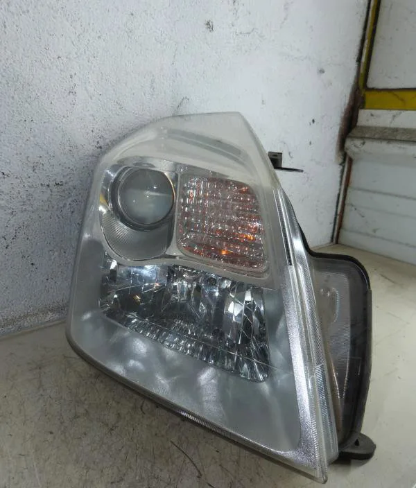 Phare droit RENAULT VEL SATIS PHASE 2 occasion