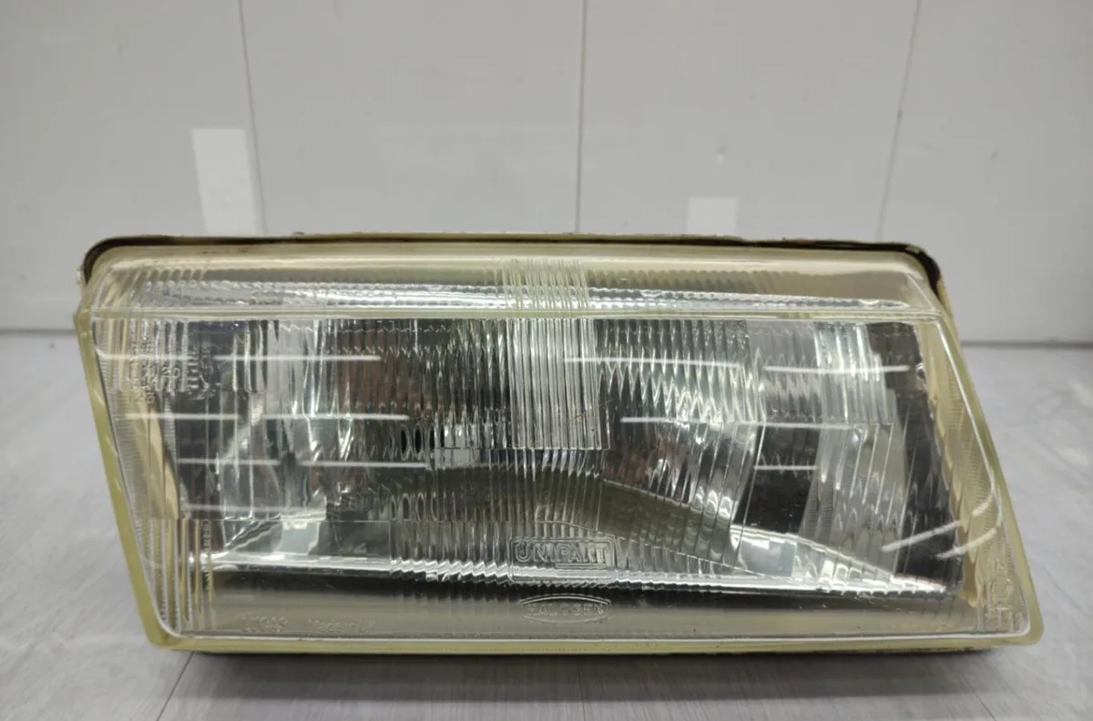 Phare droit ROVER MONTEGO occasion