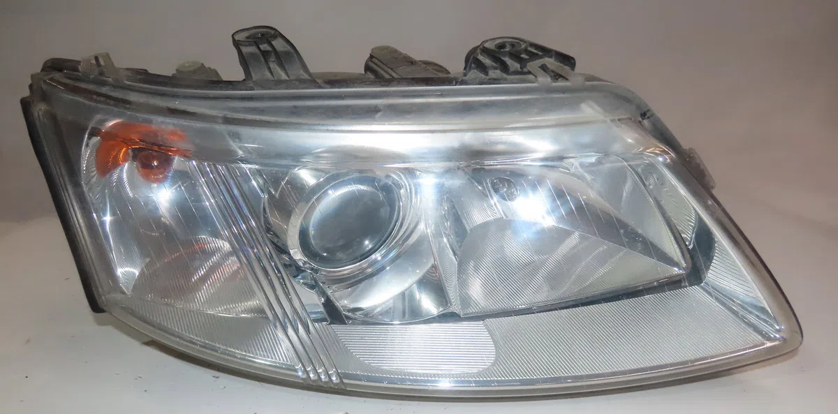 Phare droit Saab 9-3 Décapotable (YS3F) 1.9 tid (2006-2015) occasion