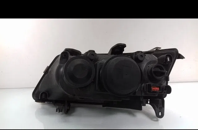 Phare droit Saab 9-3 (YS3F, E79, D79, D75) 1.9 tid (2004-2015) occasion