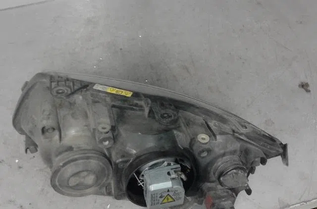 Phare droit Saab 9-3 (YS3F, E79, D79, D75) 2.8 turbo v6 (2005-2015) occasion