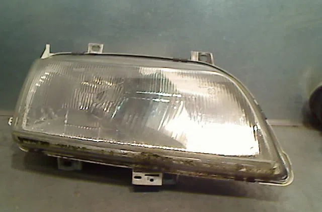 Phare droit Seat ALHAMBRA (7V8, 7V9) 2.0 i (1996-2010) occasion