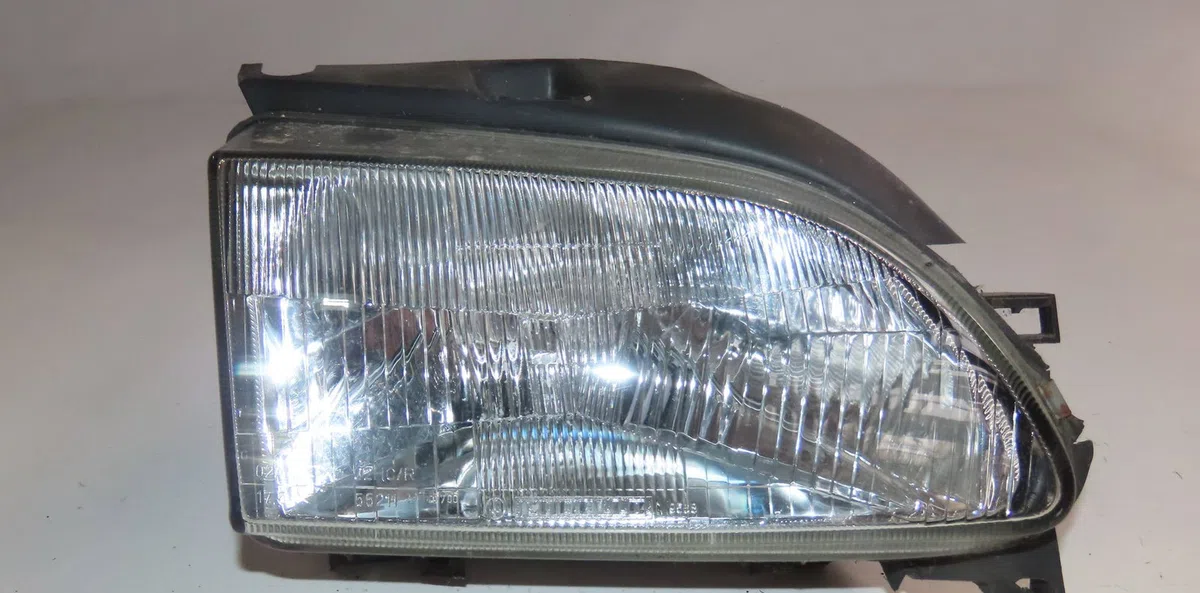 Phare droit Seat AROSA (6H1) 1.0 (1997-2004) occasion