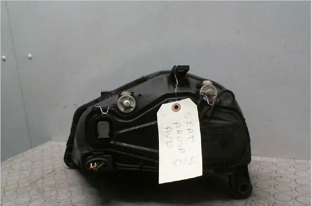 Phare droit Seat AROSA (6H1) 1.4 tdi (2000-2004) occasion