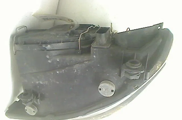 Phare droit Seat CORDOBA (6L2) 1.9 tdi (2002-2009) occasion