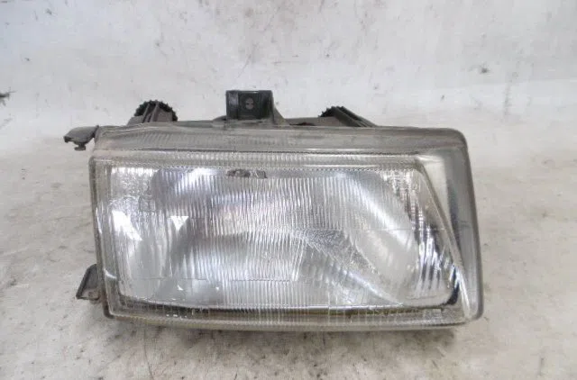 Phare droit SEAT IBIZA 1994 occasion