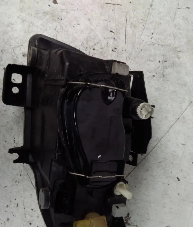 Phare droit SEAT IBIZA II 2000 occasion