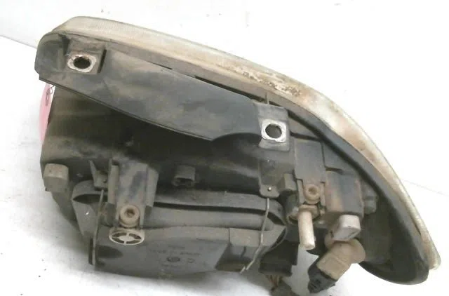 Phare droit Seat IBIZA II (6K1) 1.9 sdi (1996-1999) occasion