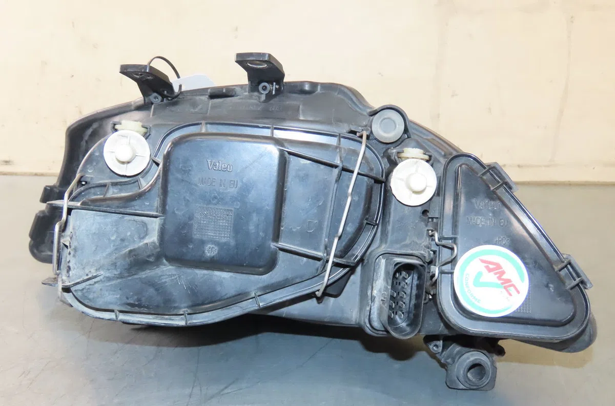 Phare droit Seat IBIZA III (6L1) 1.4 16v (2002-2007) occasion