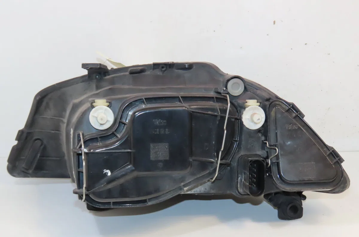 Phare droit Seat IBIZA III (6L1) 1.4 tdi (2002-2005) occasion