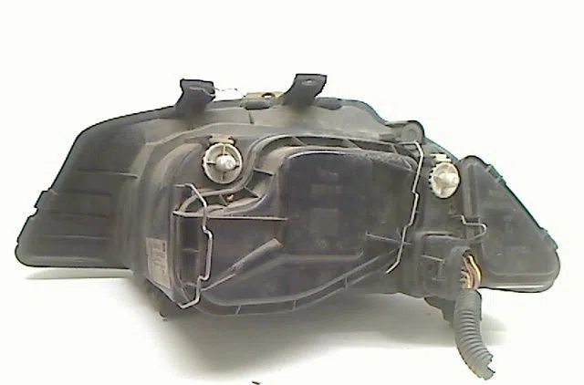 Phare droit Seat IBIZA III (6L1) 1.9 tdi (2002-2009) 5 portes occasion