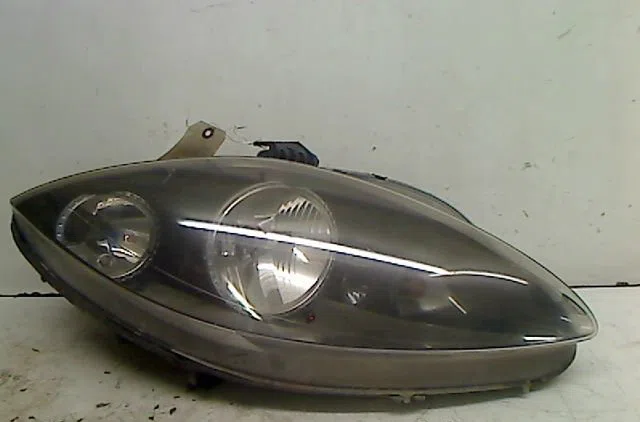 Phare droit Seat LEON (1P1) 2.0 tdi (2005-2010) occasion