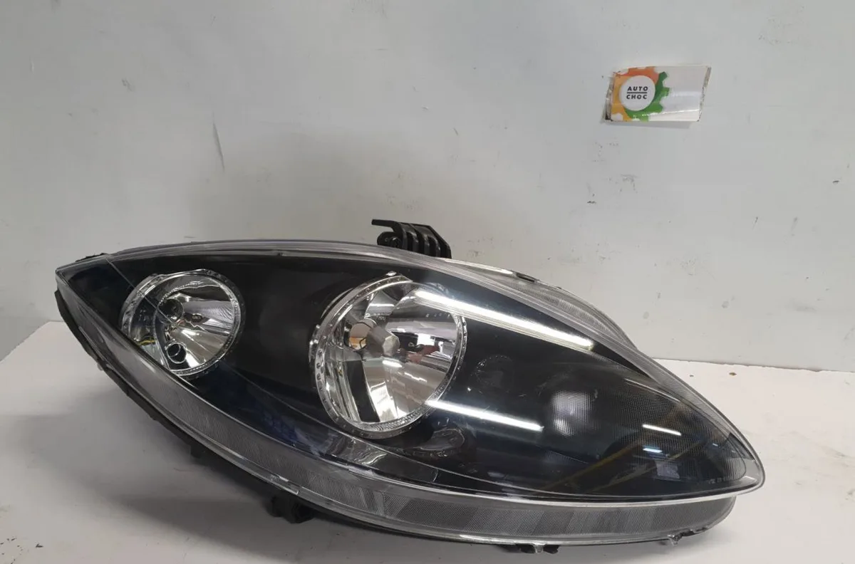 Phare droit SEAT TOLEDO 3 occasion
