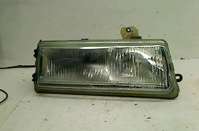 Phare droit Seat TOLEDO I (1L2) 1.9 tdi (1995-1999) occasion