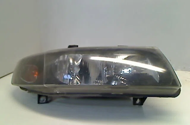 Phare droit SEAT TOLEDO II  1.9 TDI 110 occasion