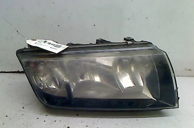 Phare droit Skoda FABIA I Combi (6Y5) 1.9 tdi (2000-2007) occasion