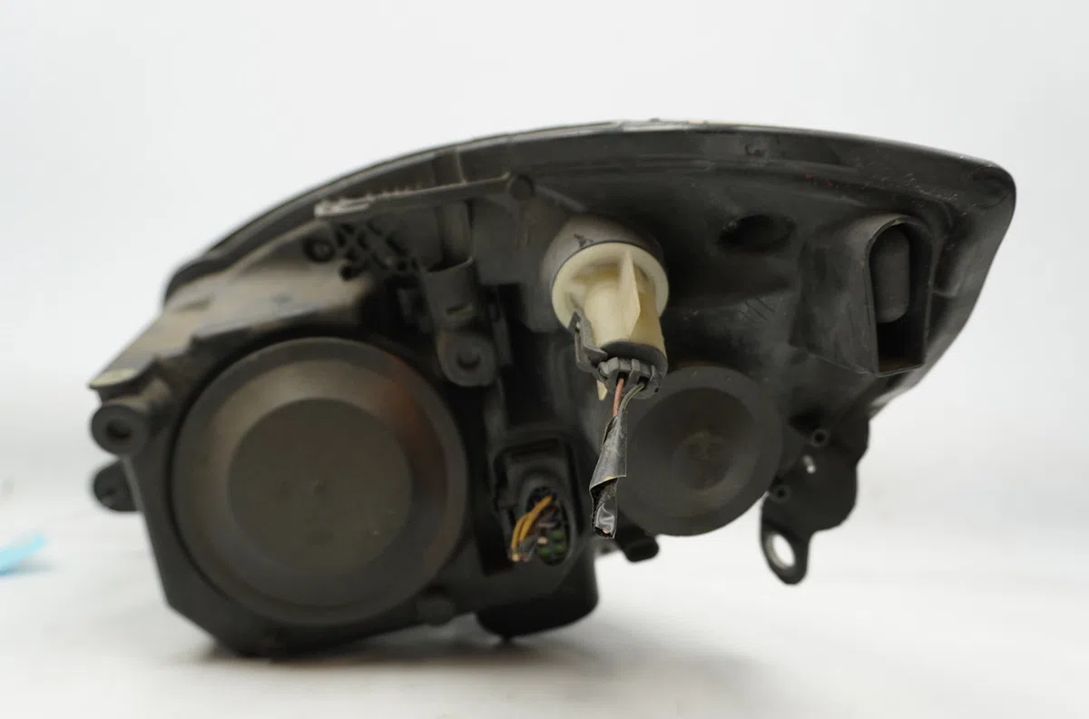 Phare droit Skoda FABIA II (542) 1.4 tdi (2007-2010) occasion