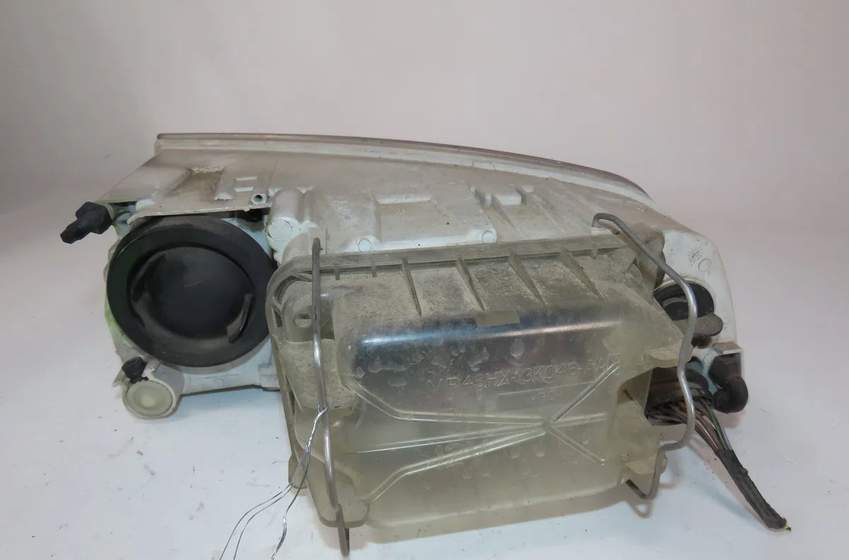 Phare droit Skoda OCTAVIA II Combi (1Z5) 1.9 tdi (2004-2010) occasion