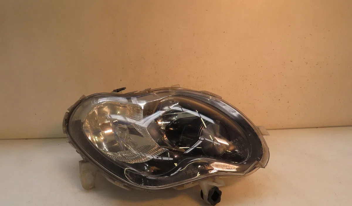 Phare droit SMART FORTWO 1999 occasion