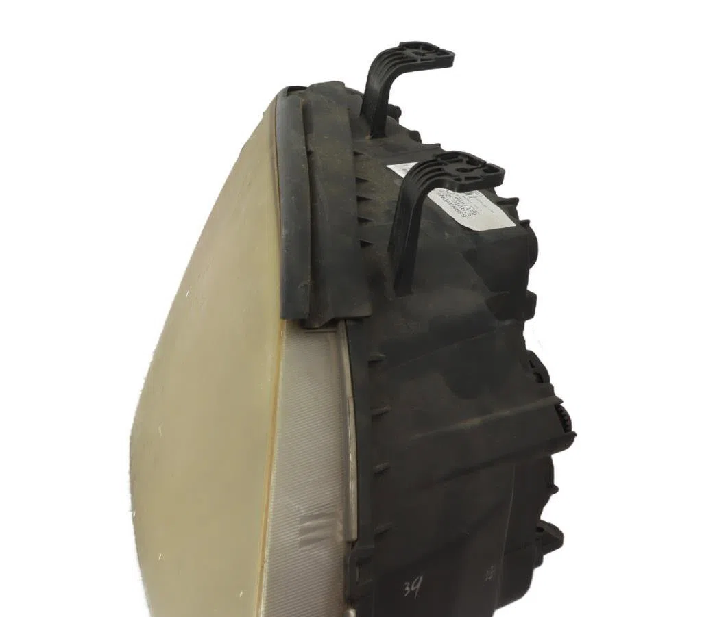 Phare droit Ssangyong STAVIC 2.7 270 sxdi 4x4 (2005-2012) occasion