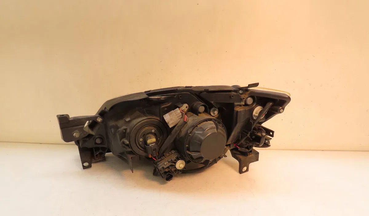 Phare droit Subaru IMPREZA 3-5 portes (GR, GH, G3) 1.5 awd (gh3) (2008-2012) occasion