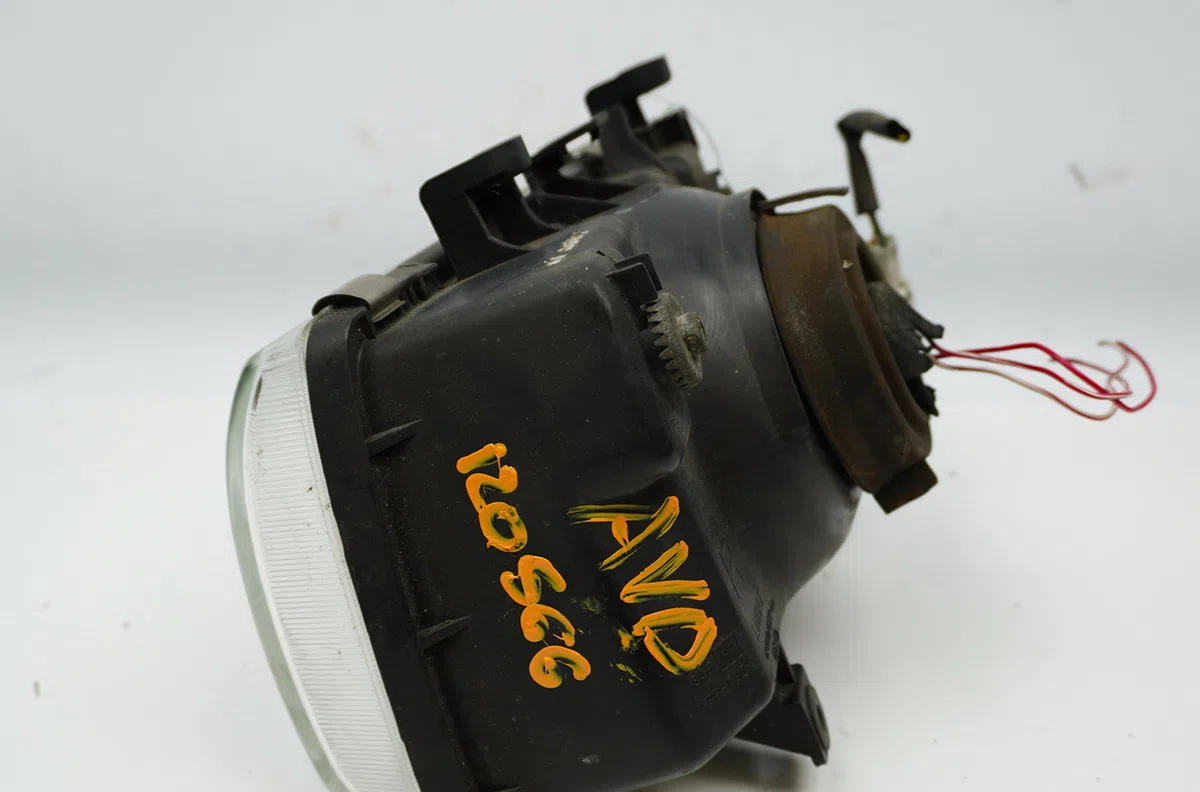 Phare droit Suzuki ALTO IV (EF) 1.0 (sh410) (1994-2002) occasion