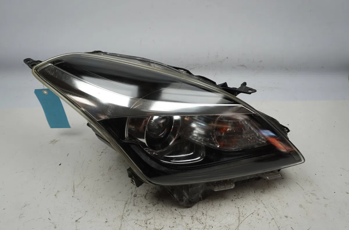 Phare droit Suzuki BALENO (FW, EW) 1.2 (a1k412) (2016) occasion