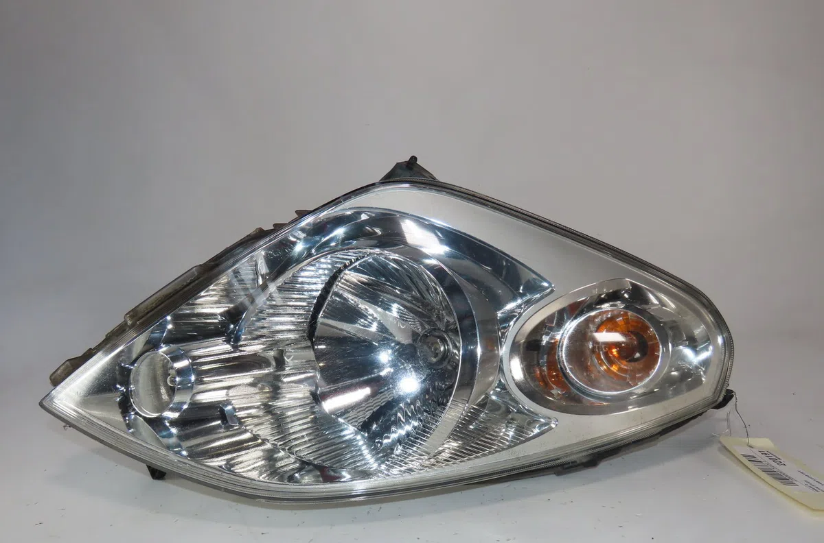 Phare droit Suzuki SPLASH (EX) 1.2 (a5b 412) (2008) occasion
