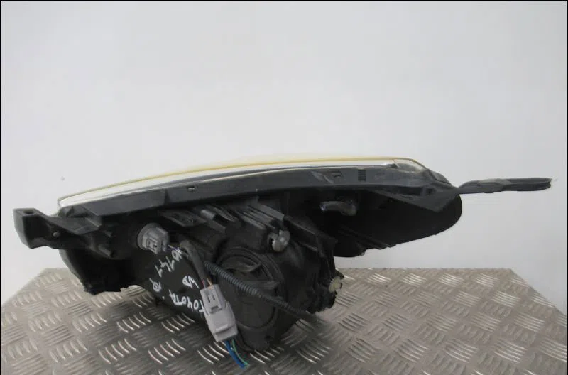 Phare droit Toyota IQ (_J1_) 1.0 (kgj10_) (2009-2015) occasion