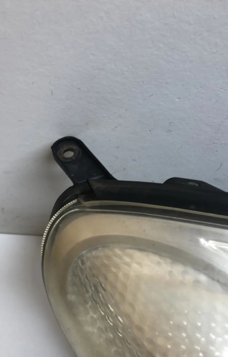 Phare droit TOYOTA RAV4 2 PHASE 2 occasion