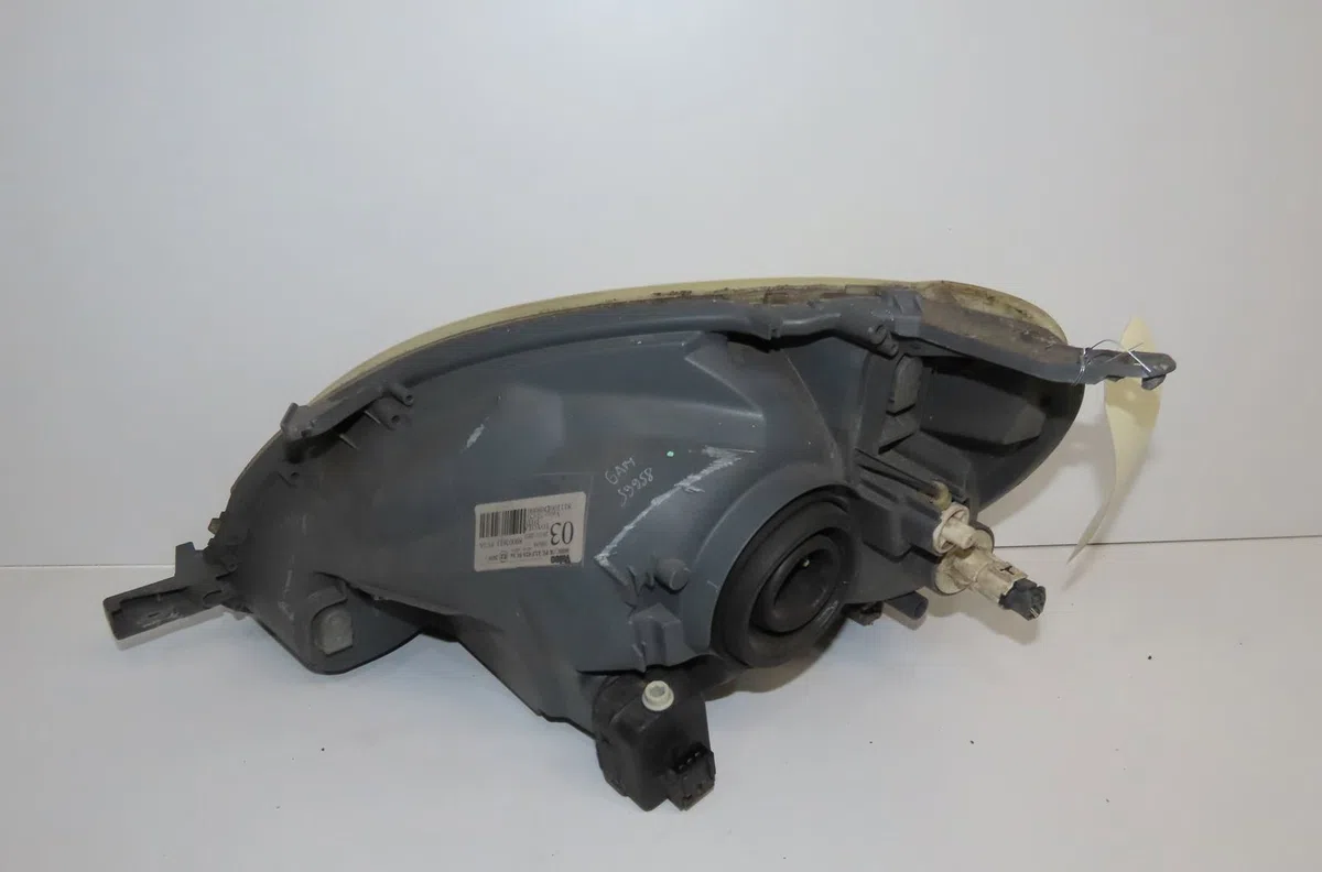 Phare droit Toyota YARIS (_P1_) 1.0 (scp10_) (1999-2005) occasion