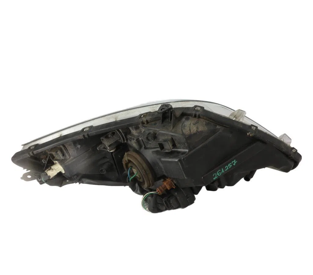 Phare droit Toyota YARIS (_P9_) 1.33 vvt-i (nsp90_) (2008-2011) occasion