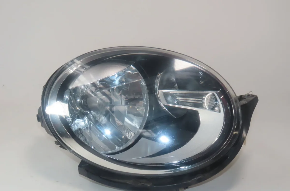 Phare droit Volkswagen BEETLE (5C1, 5C2) 1.2 tsi 16v (2014-2019) occasion