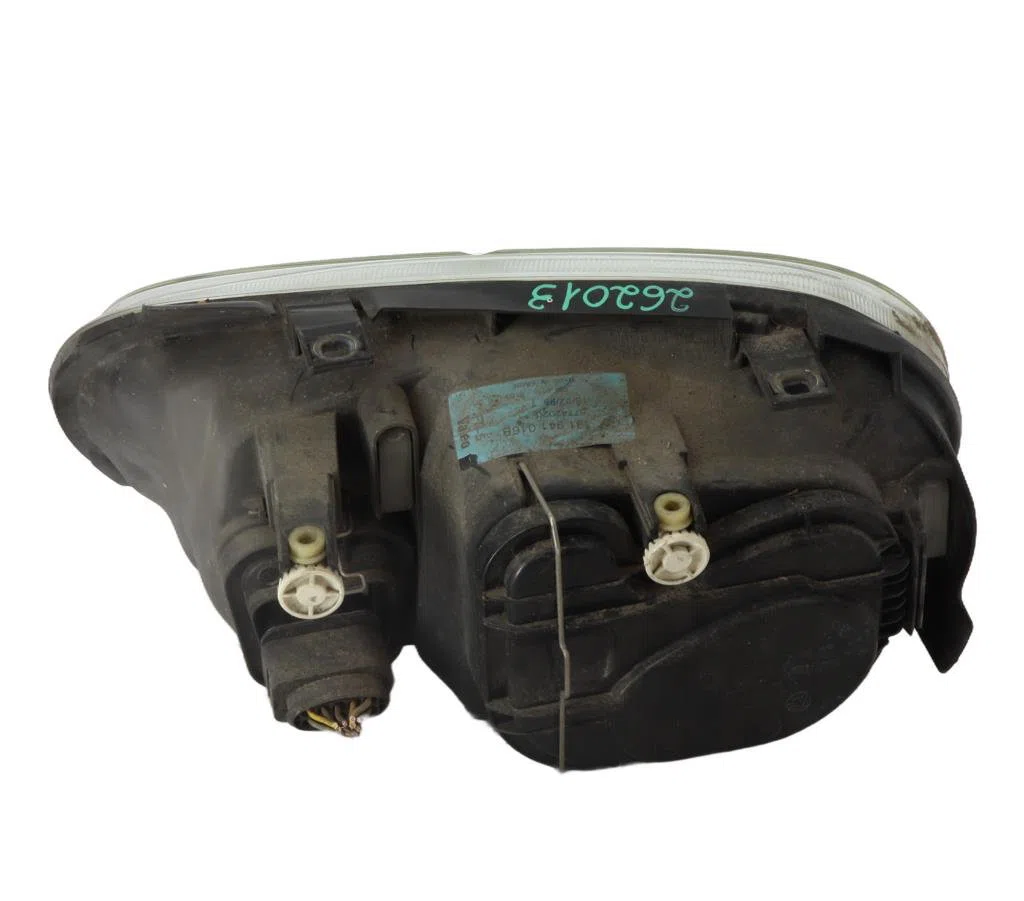 Phare droit Volkswagen BORA I (1J2) 2.0 (1998-2013) occasion