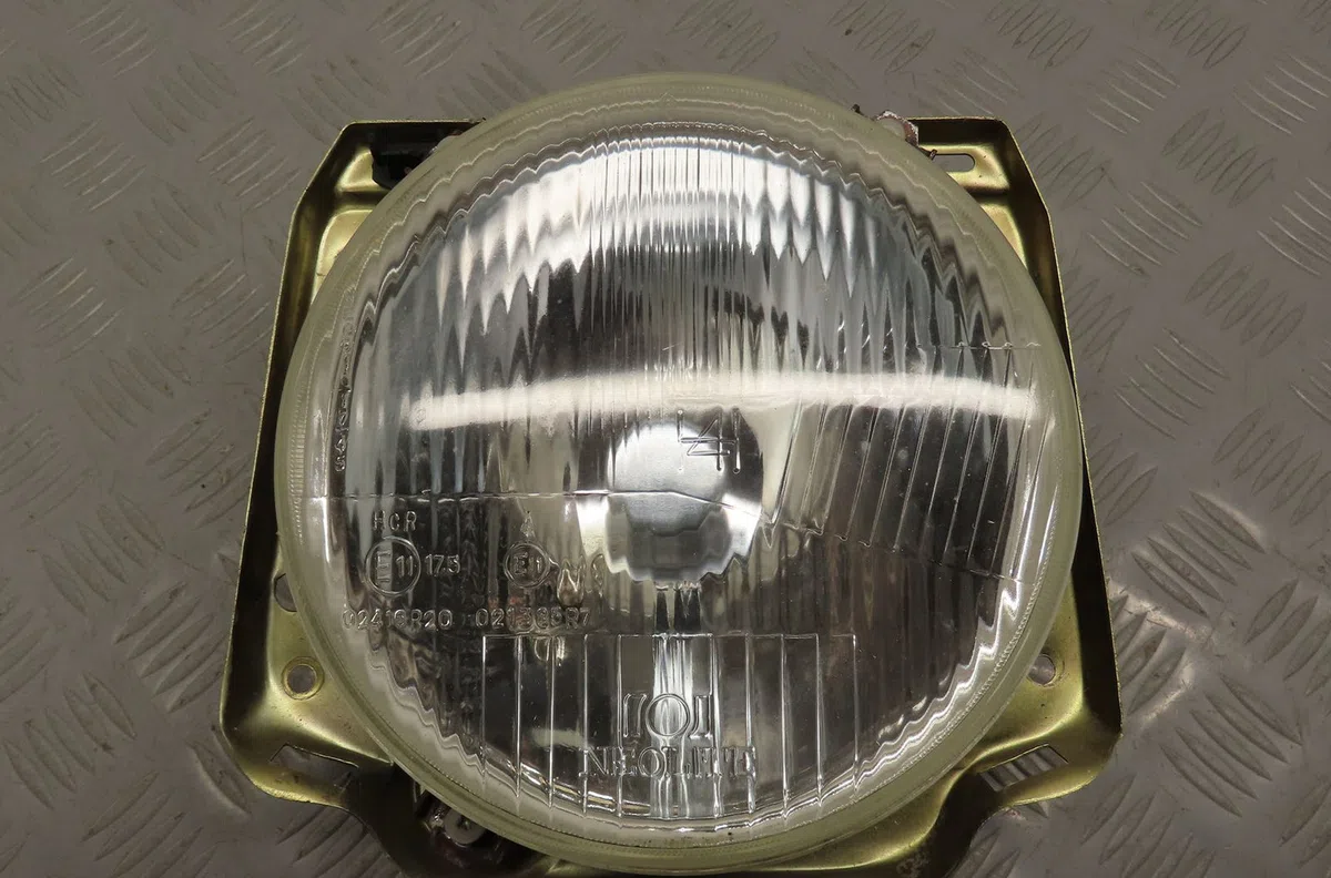 Phare droit Volkswagen GOLF II (19E, 1G1) 1.6 (1986-1992) occasion