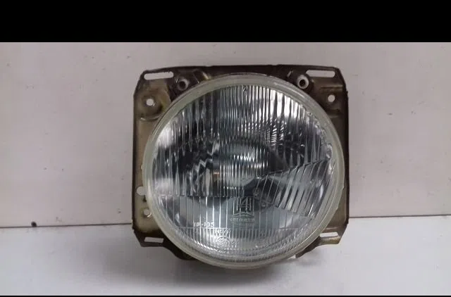 Phare droit Volkswagen GOLF II (19E, 1G1) 1.8 (1986-1990) occasion