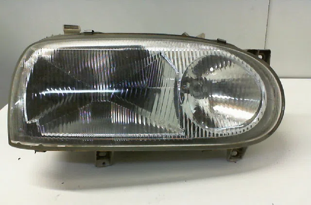 Phare droit VOLKSWAGEN GOLF III  1.9 TDI 90ch occasion