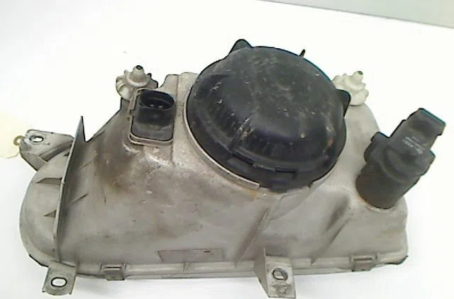 Phare droit Volkswagen GOLF III (1H1) 1.4 (1991-1997) occasion