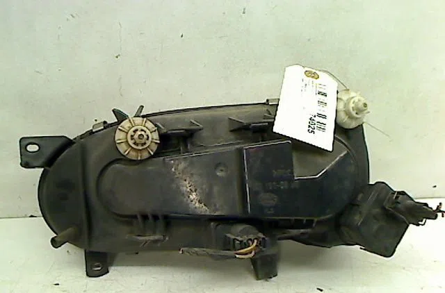 Phare droit Volkswagen GOLF III (1H1) 1.9 tdi (1993-1997) occasion