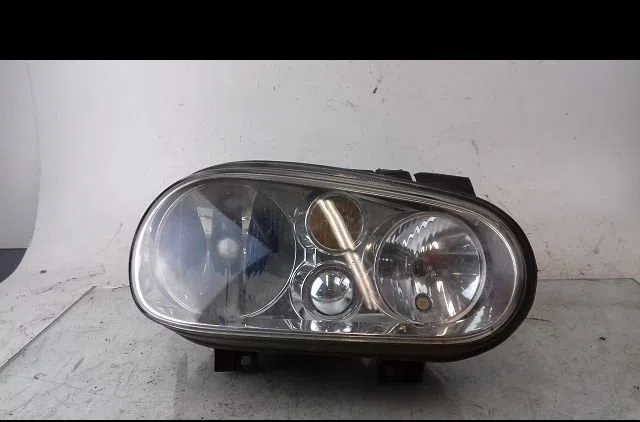 Phare droit VOLKSWAGEN GOLF occasion