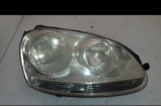 Phare droit Volkswagen GOLF V (1K1) 2.0 tdi (2003-2008) occasion