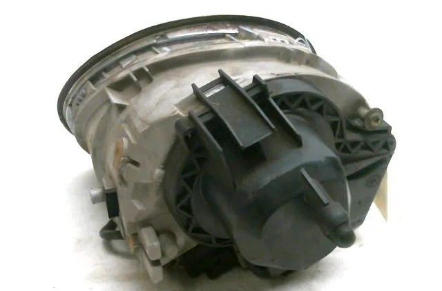 Phare droit Volkswagen NEW BEETLE (9C1, 1C1) 1.8 t (1999-2010) occasion
