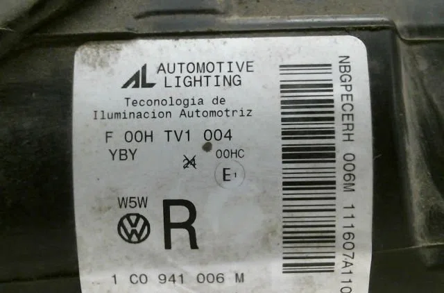 Phare droit Volkswagen NEW BEETLE Décapotable (1Y7) 1.6 (2003-2010) occasion