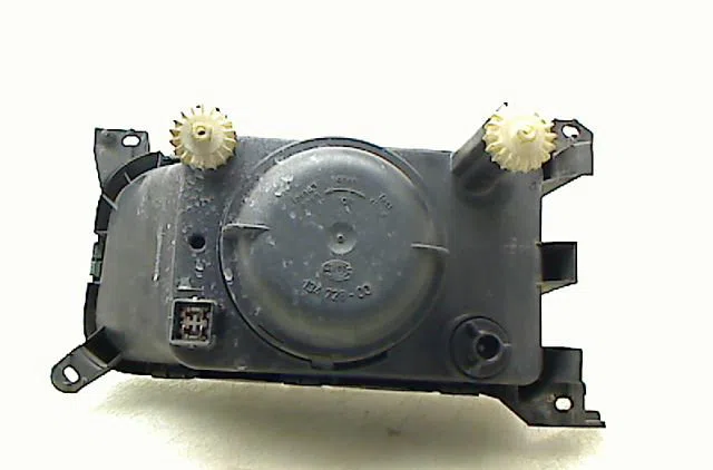 Phare droit Volkswagen PASSAT B3-B4 (3A2, 35I) 1.6 td (1988-1993) occasion