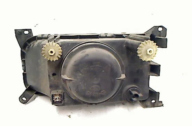 Phare droit Volkswagen PASSAT B3-B4 (3A2, 35I) 1.8 (1988-1996) 4 portes occasion
