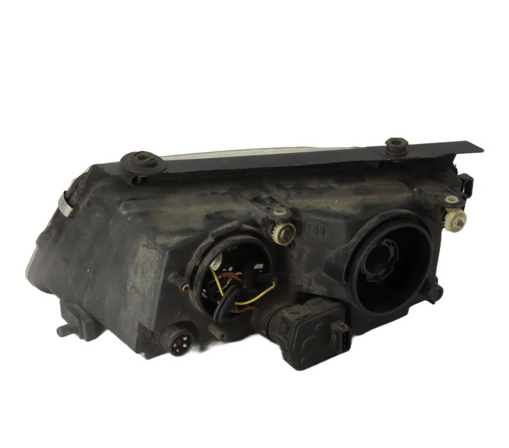 Phare droit Volkswagen PASSAT B5 Variant (3B5) 1.8 t (1997-2000) occasion
